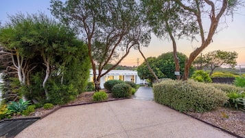 House | 3 bedrooms, Internet