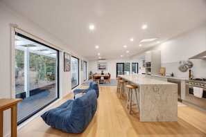 House | 3 bedrooms, Internet