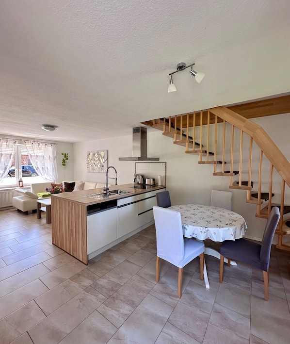 Interior - Large vacation apartment in Mecklenburg near nature reserve, bathing lake and Baltic Sea (Langen Brütz)