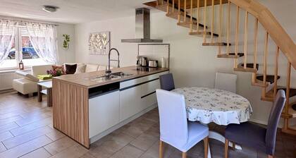 Large vacation apartment in Mecklenburg near nature reserve, bathing lake and Baltic Sea