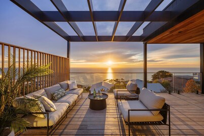 Azure Horizon Gas Heated Pool With Stunning View