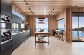 House | 3 bedrooms, Internet