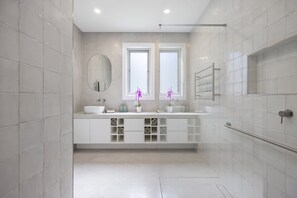 Maison | 4 chambres, Internet