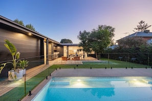 House | 4 bedrooms, Internet