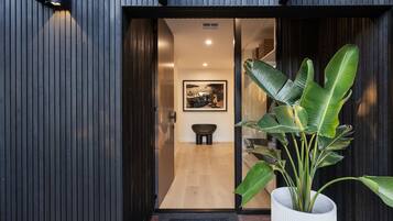 House | 4 bedrooms, Internet