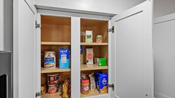 Rumah | 5 kamar tidur