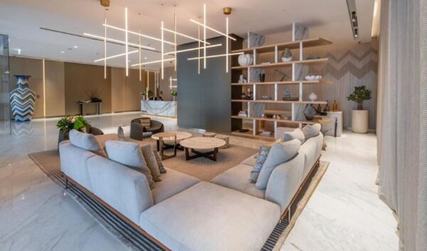 Contemporary 2br Apt Fully Furnished - Dubai