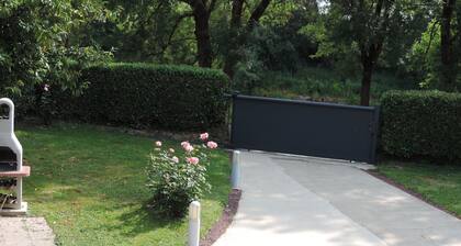 Petite maison au calme bord de Vilaine pouvant acceuillir 4 personnes maximum