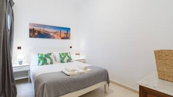 2 bedrooms, iron/ironing board