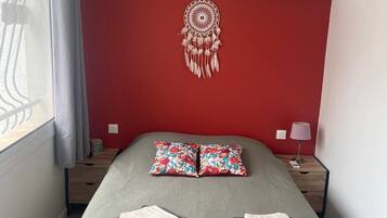 1 bedroom, iron/ironing board, WiFi, bed sheets