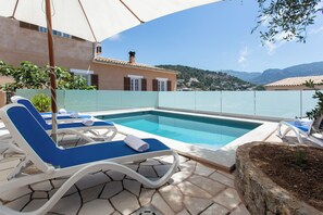 Pool - Fantastic Apartment “Casa Paqui”with Sea View, Mountain View & Wi-Fi (Puerto de Sóller)