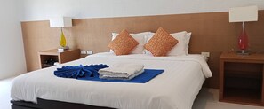 Habitación doble, vista al resort | Wifi gratis