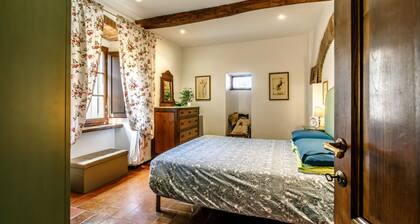GuestHost - Pool Apartment with Garden