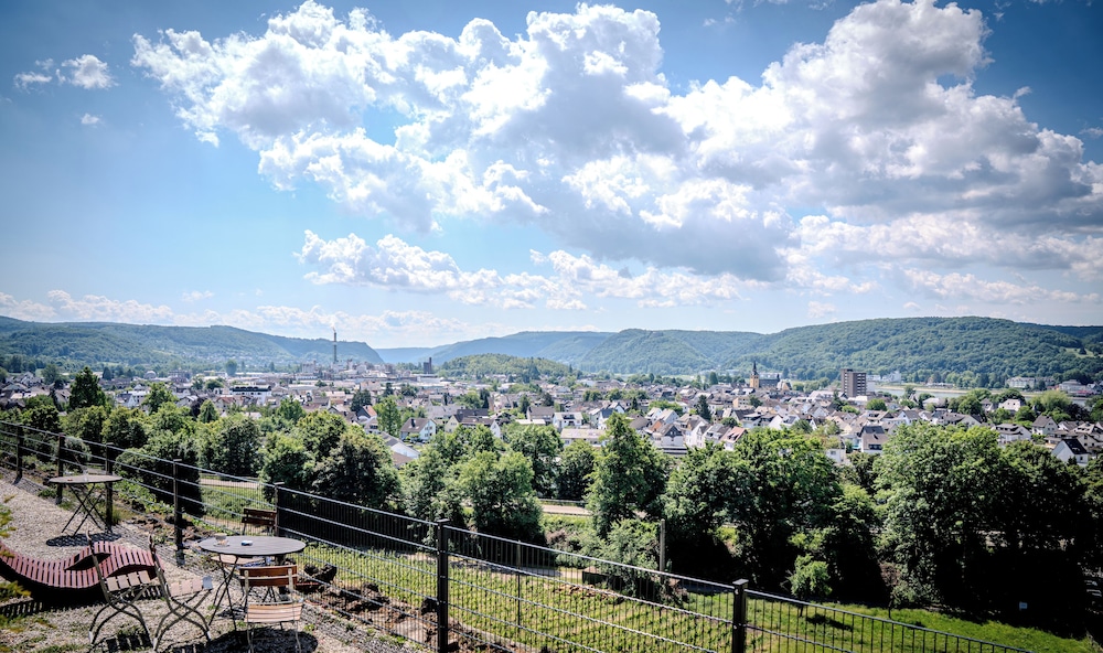 Arenfels Castle by null