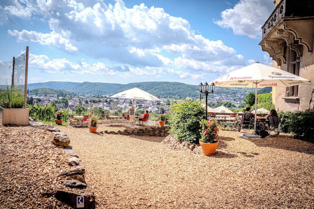 Arenfels Castle by null