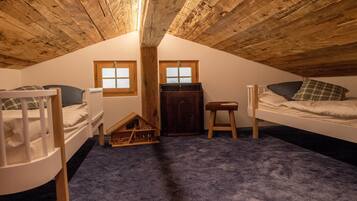 3 chambres, fer et planche Ă repasser, Wi-Fi, draps fournis