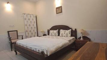 1 bedroom, iron/ironing board, WiFi