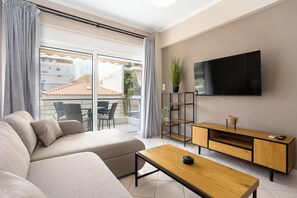 Télévision, chaîne hi-fi, espaces bureaux