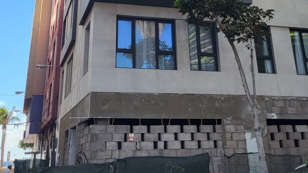 Exterior - House on Playa de Las Canteras With Ocean Views (Las Palmas de Gran Canaria)