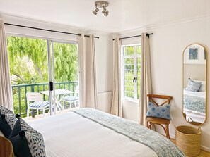 2 chambres, fer et planche à repasser, Wi-Fi, literie fournie