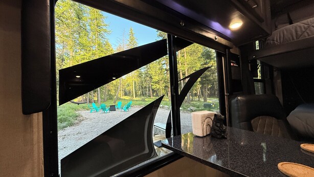 星評価なしの画像、1 / 21、ボタン