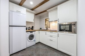 Microondas y lavavajillas