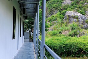 Terrace/patio - Heartfelt Hideaway (Hoa Lu)