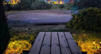 Appartement 'Studio' avec vue sur les montagnes, terrasse privée et Wi-Fi