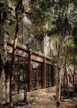 Terrace/patio - Luxury Jungle Villa with Private Pool & Concierge (Tulum)