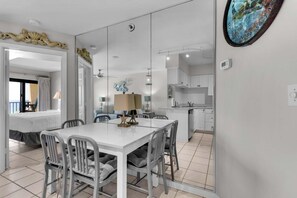 Lejlighed - flere senge (Sundunes 163) | Spiseområde