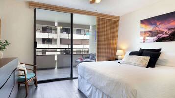 Condo, Multiple Beds, Balcony, Pool View (WSV 117)