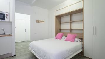 1 bedroom, iron/ironing board