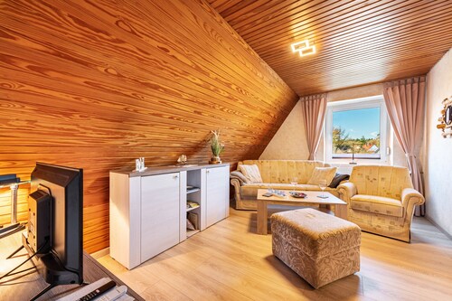 Ferienwohnung Anne mit Balkon und Wi-Fi