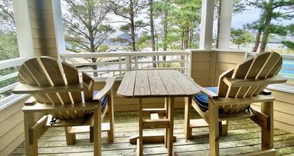 LAZY DAYS - A PIRATE'S COVE GETAWAY