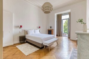 1 bedroom, desk, iron/ironing board, free WiFi