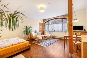 1 habitación, wifi y ropa de cama 