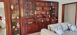 Smart-TV, Stereoanlage, Drucker