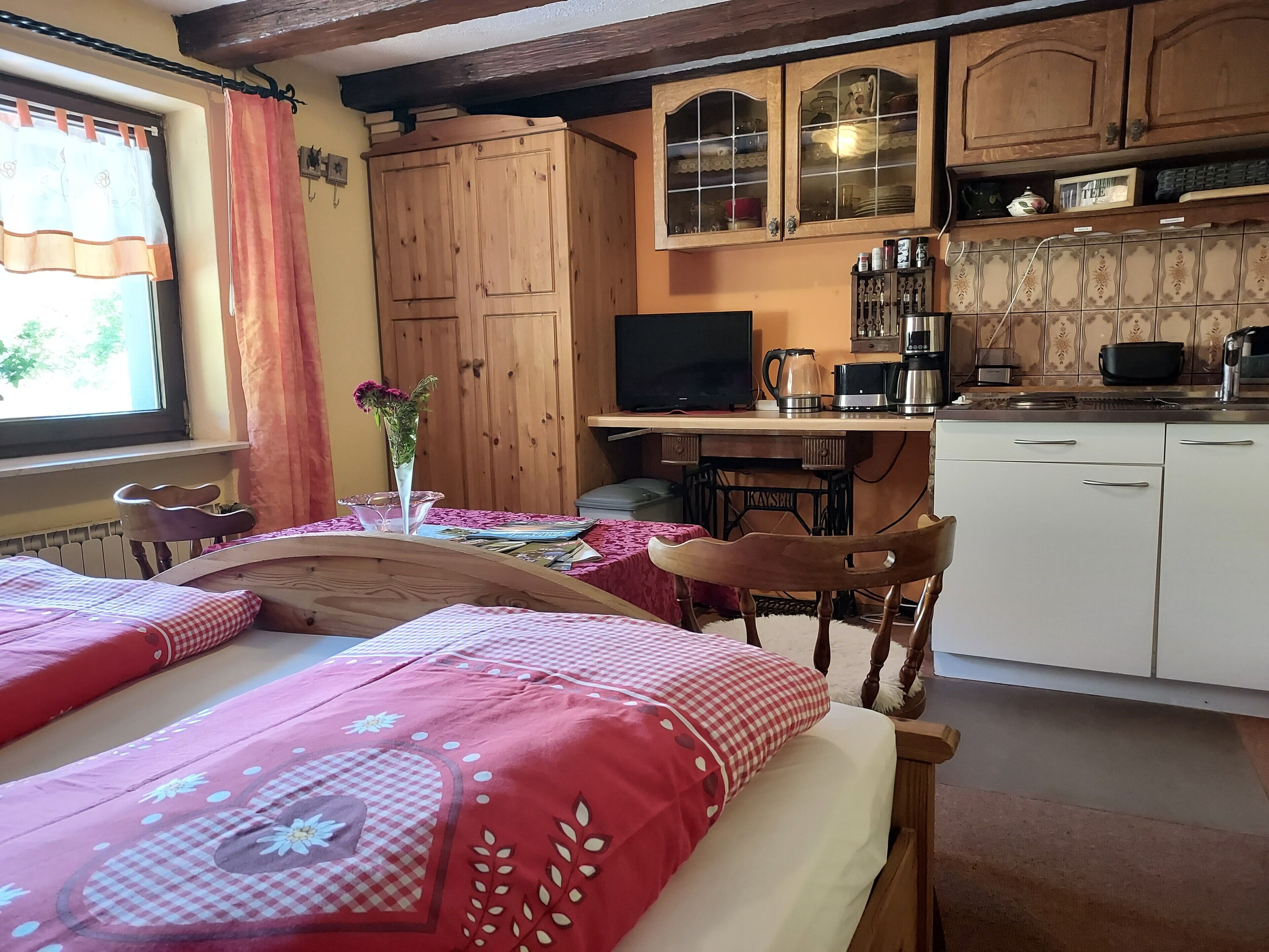 1 bedroom, iron/ironing board, WiFi, bed sheets