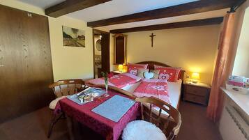 1 Schlafzimmer, Bügeleisen/Bügelbrett, WLAN, Bettwäsche