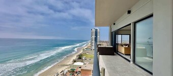 Luxury Beachfront Condo 3BR 3BA with stunning views