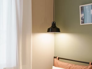 스탠다드룸, 퀸사이즈침대 1개, 금연 | 고급 침구, 암막 커튼, 무료 WiFi, 침대 시트