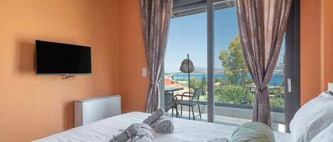 2 bedrooms, WiFi, bed sheets