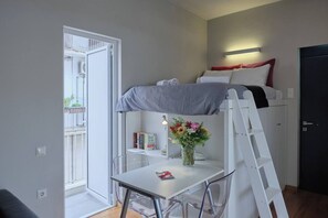 Fer et planche à repasser, Wi-Fi, draps fournis