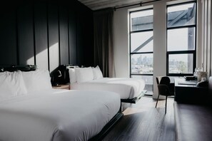 1 habitación, tabla de planchar con plancha, wifi gratis y ropa de cama