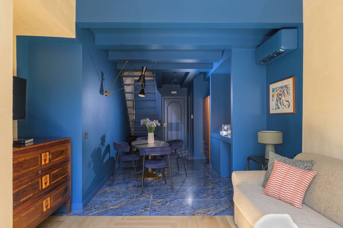 Superior Suite | In-room safe, blackout drapes, soundproofing, iron/ironing board