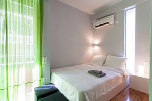 Bügeleisen/Bügelbrett, WLAN, Bettwäsche