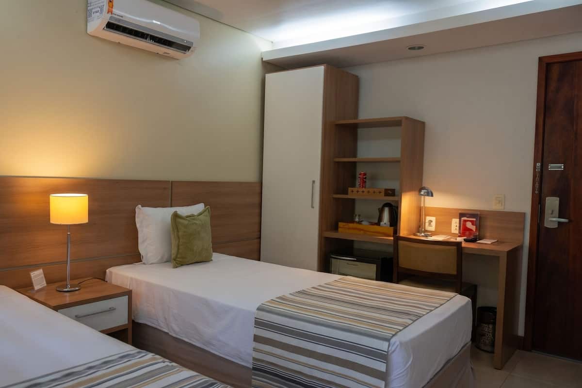 Superior Twin Room, Non Smoking, Courtyard View