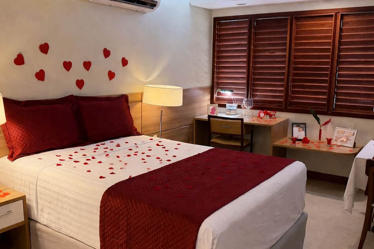 Romantikus szoba | Ingyenes wifi és ágynemű