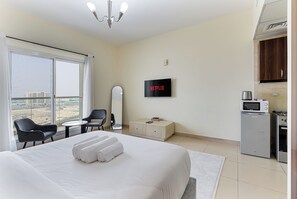 1 bedroom, in-room safe, iron/ironing board, free WiFi