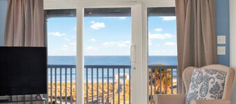 3 bedroom Ocean villa with stunning ocean views